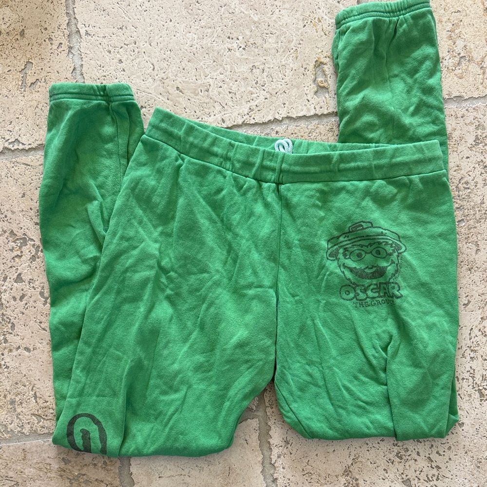 Lauren Moshi Oscar the Grouch Green Sweatpants / Joggers — Graphic — Cozy Fleece